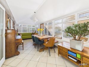 Photo 16- click for photo gallery